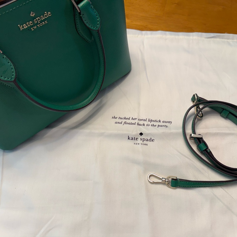 Kate Spade green Satchel Bag with crossbody strap 11” by 8”